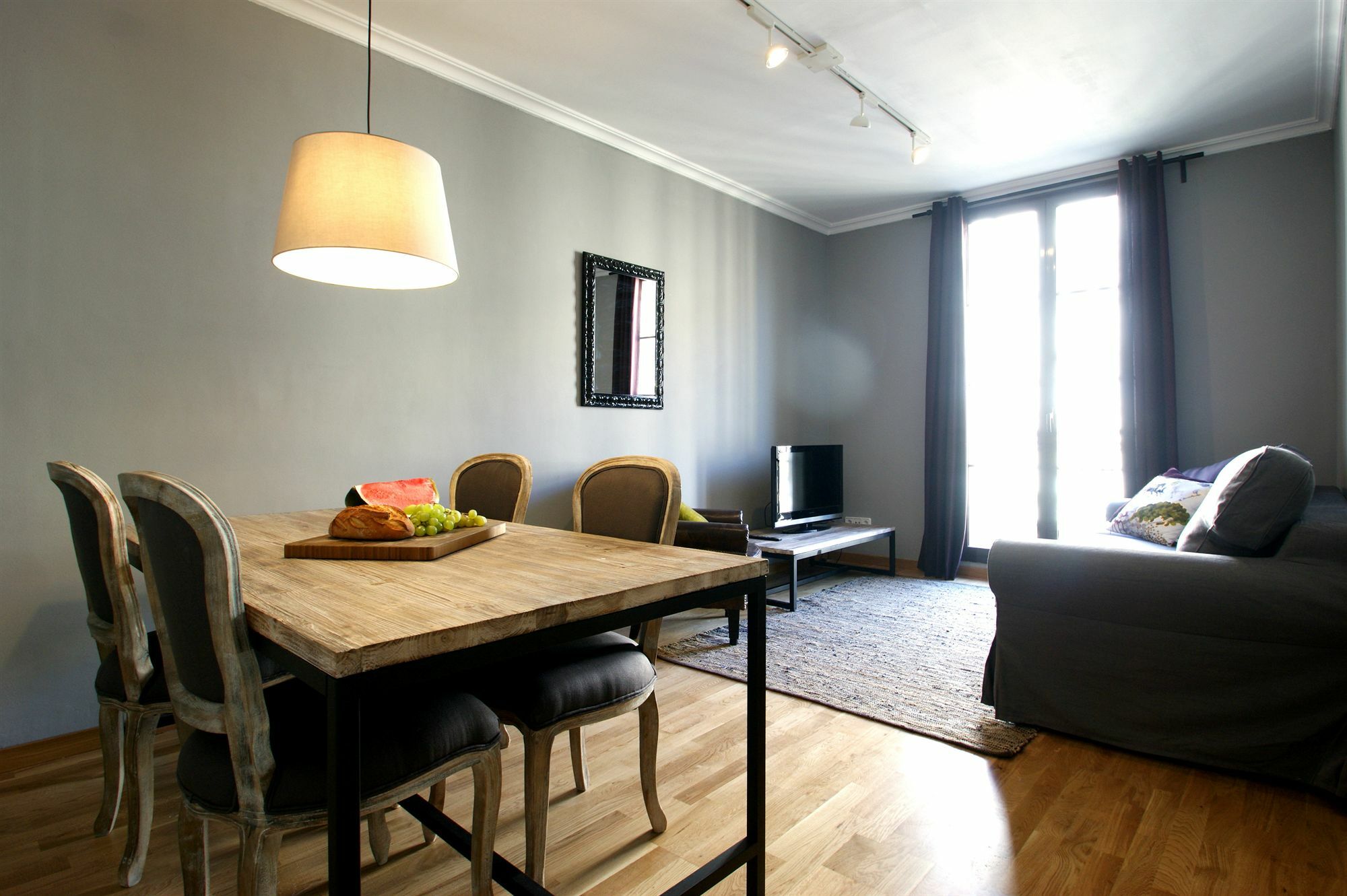 Short Stay Group Paseo De Gracia Serviced Apartments Barcelona Eksteriør billede